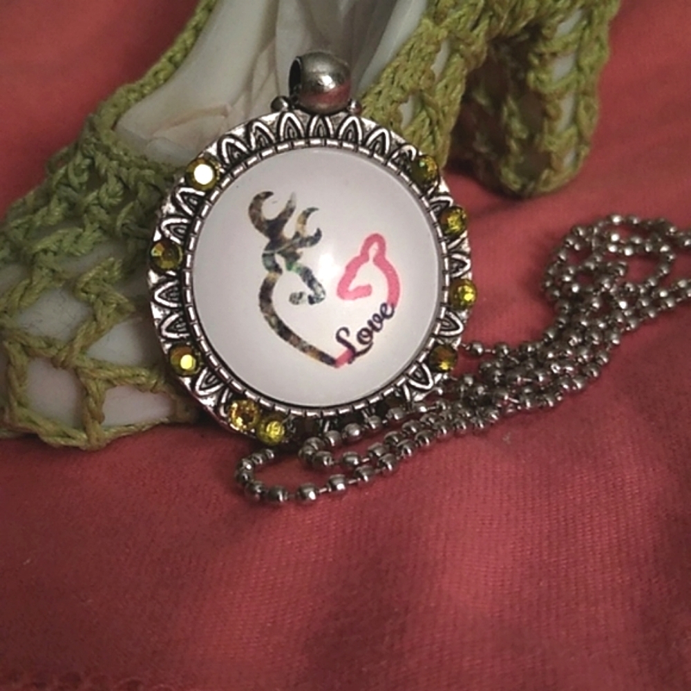 Browning Deer Buck Love Doe Pendant
